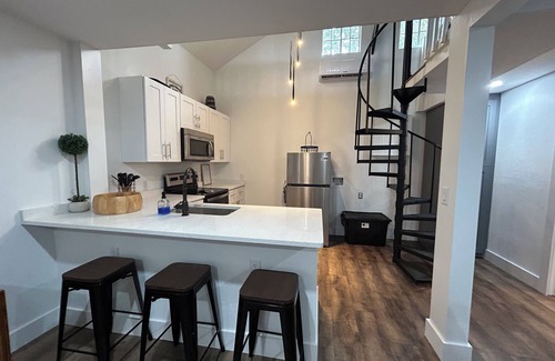 Fort Myers Apartment | Cozy 1-Bedroom Loft Apartment in the Heart of Fort Myers!