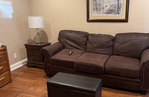 Cartersville Cabin | Cozy 1 Bedroom, one sofa bed Cottage House n10 min from Lake Pointe Sports Ctrn