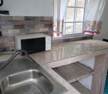 Yallahs House | Cozy 1 Bedroom studio apartment with private parking near Yallahs in St Thomas Jamaica