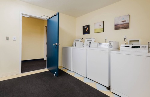 Omaha Apartment | Cozy 1-bedroom with fitness room, WiFi in charming Omaha