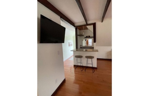 Long Branch Apartment | Cozy 1bd Apt just 2 blocks from the beach!
