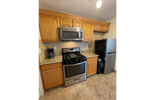 Long Branch Apartment | Cozy 1bd Apt just 2 blocks from the beach!