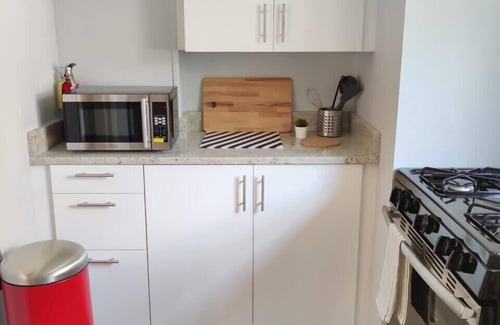 Center City Apartment | Cozy 1BDR In Central Philly | Hosted By StayRafa