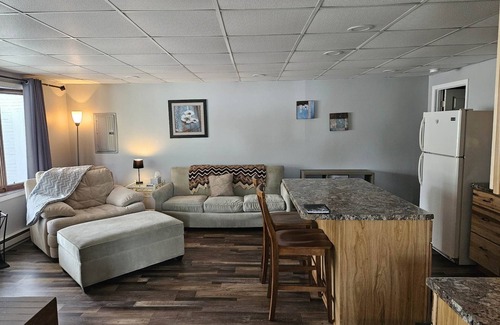 Medford Apartment | Cozy 1Bedroom in the heart of Historical Downtown Medford