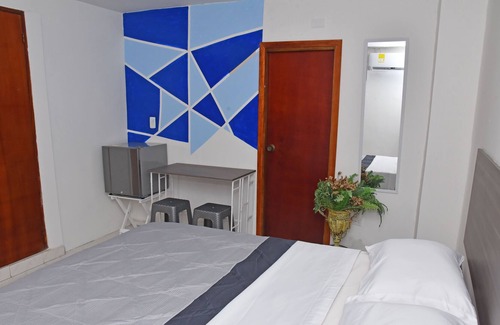 Santa Maria Apartment | Cozy 1BR APT walking distance to Airport & Beach