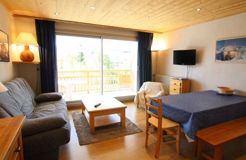 Jeux Apartment | Cozy 1BR Apartment for 6 with Balcony, Parking, and Ski-In/Ski-Out Access - L'Alpe d'Huez