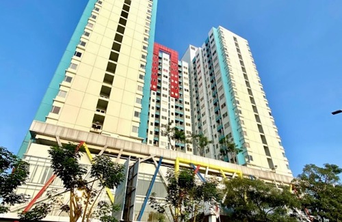 Tangerang Apartment | Cozy 1BR with Home Office The Nest Apartment Kembangan Jakarta Barat