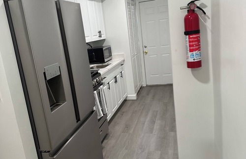Trinidad Apartment | Cozy 2-bedroom apartment in welcoming Washington with AC, WiFi