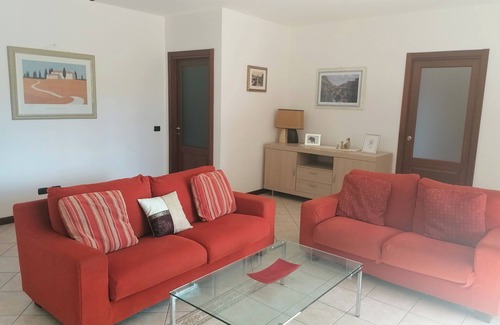 Alghero Apartment | Cozy 2-bedroom apartment in charming Alghero with AC, WiFi