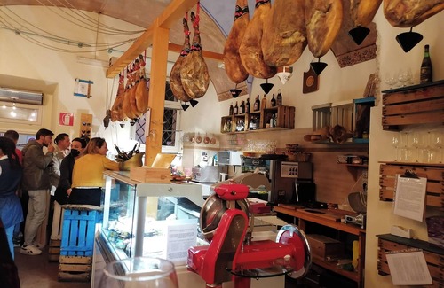 Alghero Apartment | Cozy 2-bedroom apartment in charming Alghero with AC, WiFi