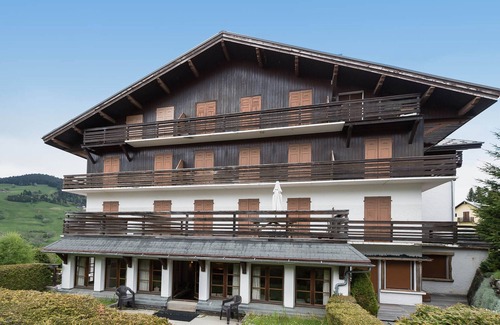 Megeve Apartment | Cozy 2-Bedroom Apartment in Megève – Close to Center & Ski Lift, Terrace, Parking, Wifi