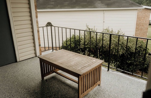 Charlotte Condo | Cozy 2-bedroom condo in heart of Charlotte with AC, WiFi