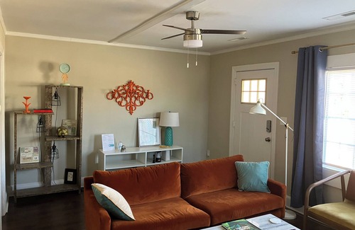 Greensboro House | Cozy 2-bedroom house near Greensboro Coliseum
