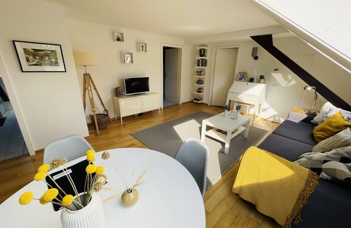 Ratingen Apartment | Cozy 2-room apartment with kitchen and bathroom