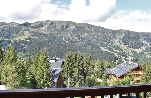 Meribel Apartment | Cozy 2-Room Apt for 4, 100m from Slopes, Balcony, Pet-Friendly, WiFi - Méribel