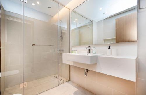 Trade Centre 1 Apartment | Cozy 2BR APT With Canal Views, Pool with Burj View