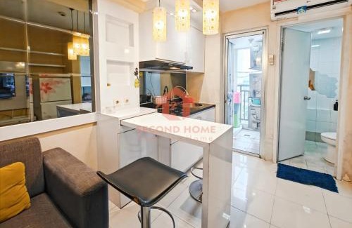 Jatinegara Apartment | Cozy 2BR Bassura Apt pool WI-FI Netflix