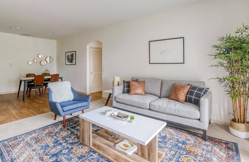 Cupertino Apartment | Cozy 2BR Home in Cupertino, Parking + Pet-Friendly