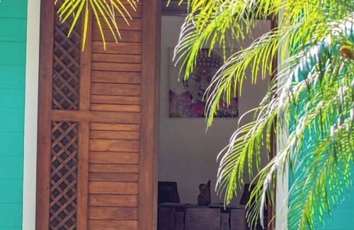 Manzanillo House | Cozy 2BR House - Near Manzanillo Beach