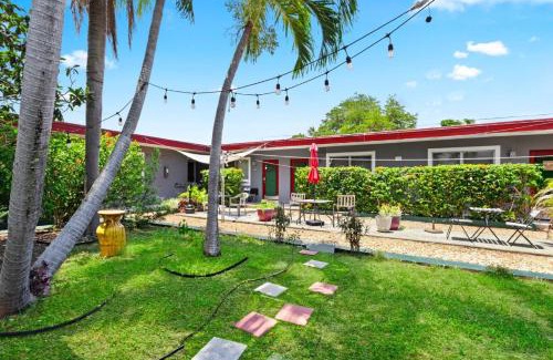 Downtown Hollywood Apartment | Cozy 2BR in Hollywood FL – Pet Friendly