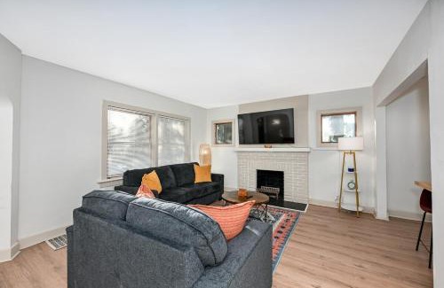 Lyndhurst House | Cozy 2BR Lyndhurst Retreat