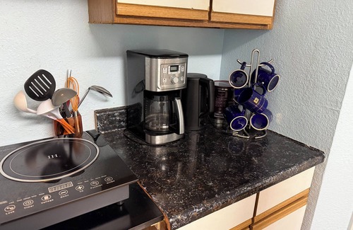 Ingleside Apartment | Cozy 2BR, Totally Private Suite With Parking, Convenient Public Transit