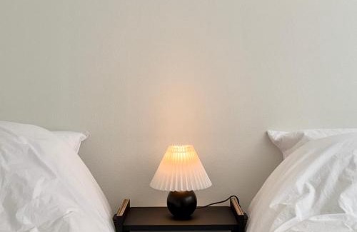 Suwon House | Cozy 2F House in Suwon 수원 단독주택 2층 YeoMinJae 여민재