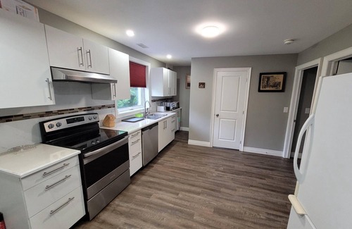 Niagara-on-the-Lake Other | Cozy 3-bedroom farmhouse in wine-country