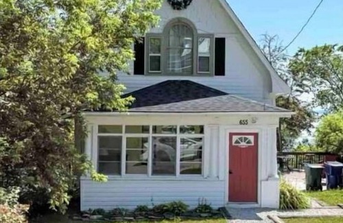 Timiskaming District House | Cozy 3 Bedroom Home With Hot Tub - New Owners!