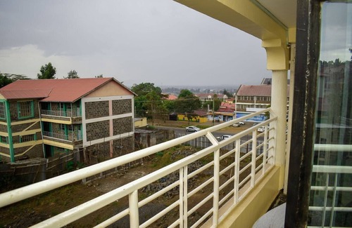Viwanda Apartment | Cozy 3-bedroom all-Ensuite apartment in pleasant Nakuru with Fast WiFi & Netflix