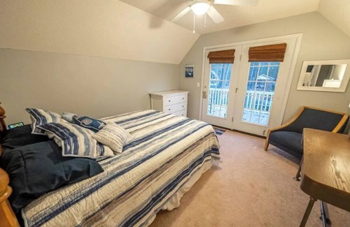 Mount Gilead House | Cozy 3 bedroom cottage on beautiful Lake Tillery!