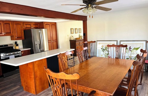 Malvern House | Cozy 3 Bedroom Cottage on farm