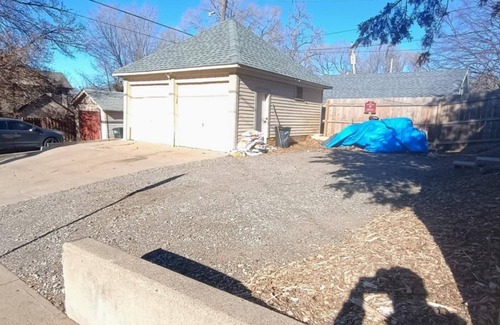 Dahlman House | Cozy 3-bedroom home in Omaha's Little Bohemia District. Blocks from the Zoo!