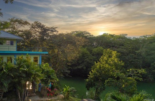 Bullet Tree Falls Apartment | Cozy 3rd apartment with deck and great views of wildlife and the Mopan River