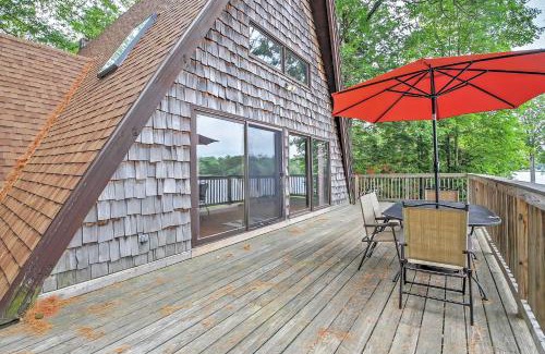 Barnstead House | Cozy A-Frame Center Barnstead House on Locke Lake!