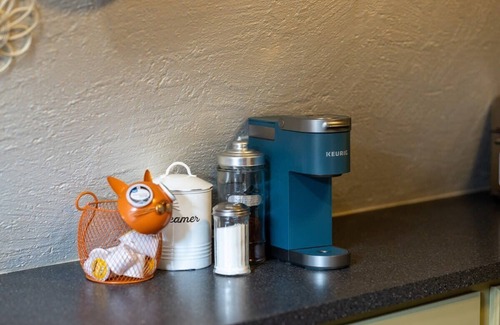 Mountainaire Ski Chalet | Cozy A-Frame in the Pines Retreat, Family + Dogs