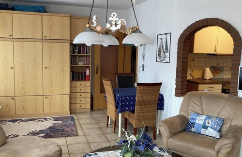 Esens Apartment | Cozy and bright 2 room apartment