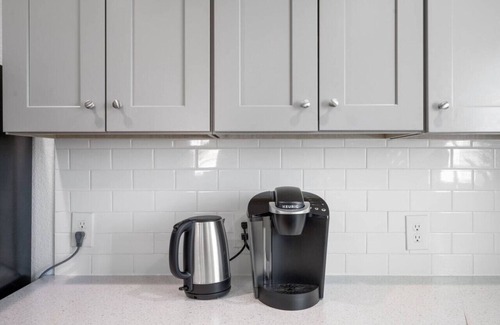 Pueblo Apartment | Cozy and Centrally located brand new 2B 1Ba Apt #4