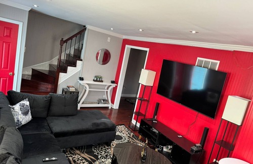 Towson House | Cozy and comfortable four bedroom home with all you need for a great stay