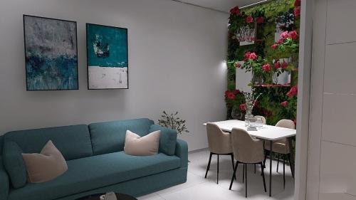 Neos Kosmos Apartment | Cozy and Modern Flat