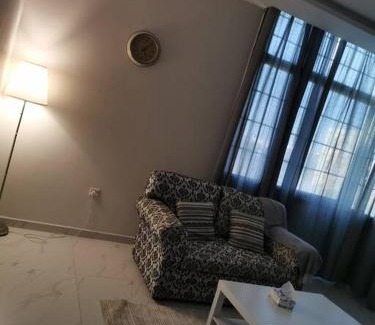 Al Kura Apartment | Cozy and modern