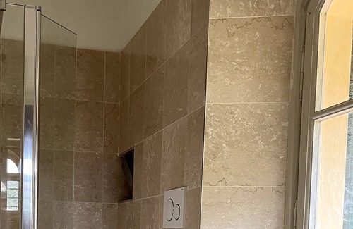 Meina Apartment | Cozy and spacious apartment in historic villa with lake view and swimming pool