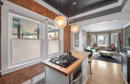 Rio Grande Apartment | Cozy and stylish getaway close to everything!