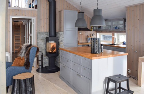 Etnedal House | Cozy and welcoming cottage with beautiful panoramic views over the countryside.