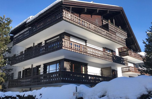 Klosters-Serneus Apartment | Cozy apartment at Klosters Platz, 4-6 pers, Wifi