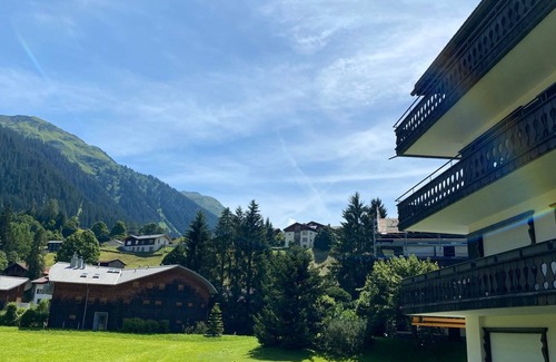 Klosters-Serneus Apartment | Cozy apartment at Klosters Platz, 4-6 pers, Wifi