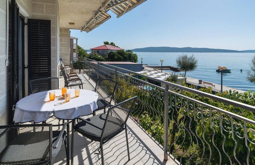 Kastel Kambelovac Apartment | Cozy apartment in Kastel Kambelovac
