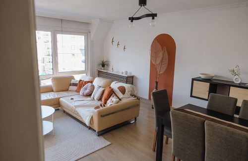 Ostend City Centre Apartment | Cozy apartment 300m from the sea with a unique view of the city.