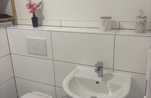 Schierstein Apartment | Cozy apartment directly on the Rhine
