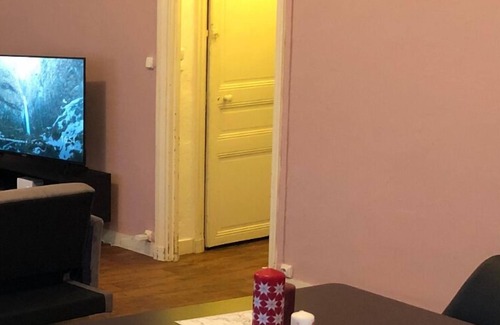 Cognac Apartment | Cozy Apartment - Downtown - Visits Hennessy